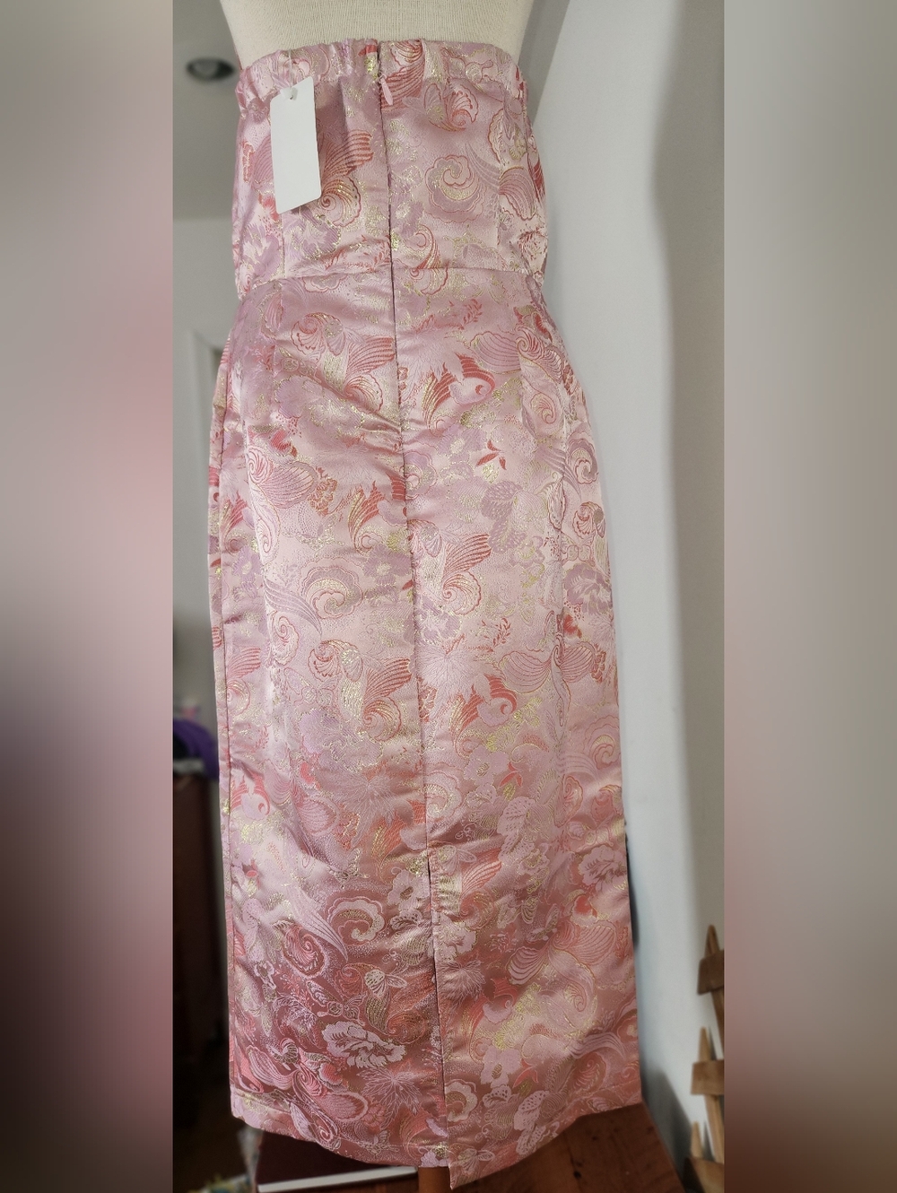 Fate Pink and Gold Floral Brocade Dress - Picture 3 of 6